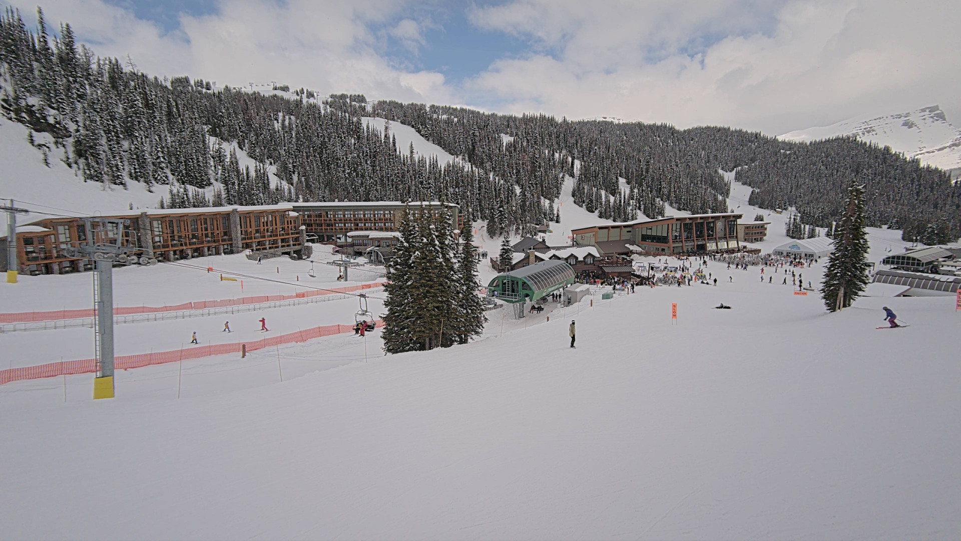 Village View | Sunshine Village cams